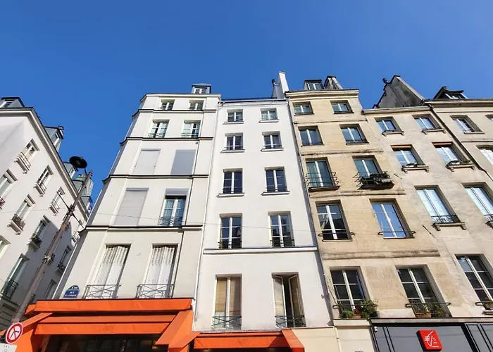 Soma In Love Paris